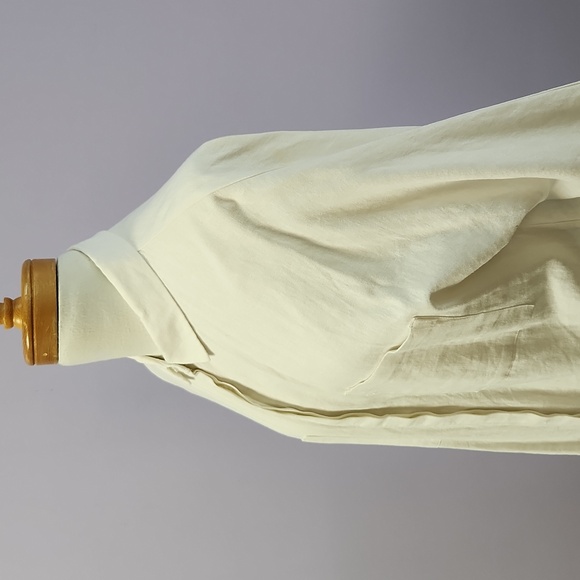 linen button up blouse - Picture 7 of 12